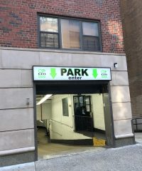 176 East 77th Street (between 3rd & Lexington Avenue)